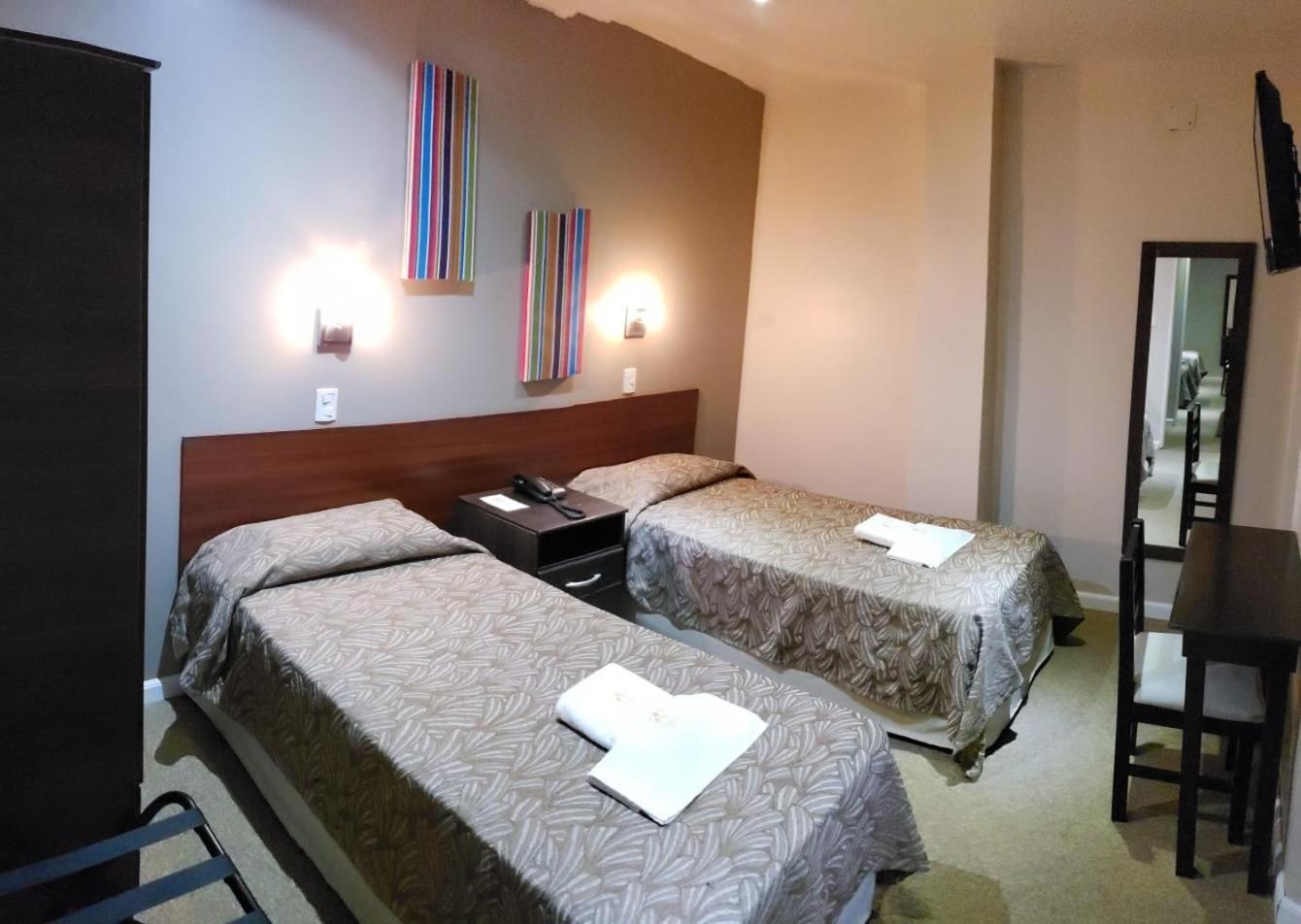 Hotel Lazaro Виля Мерседес Екстериор снимка