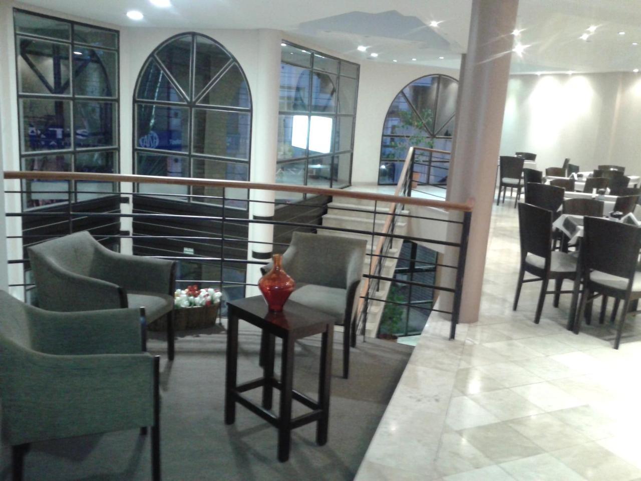 Hotel Lazaro Виля Мерседес Екстериор снимка