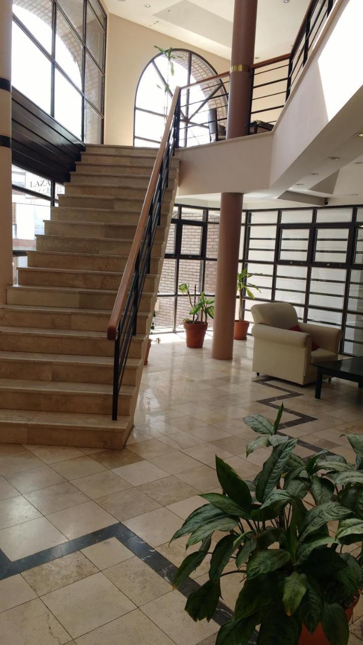 Hotel Lazaro Виля Мерседес Екстериор снимка